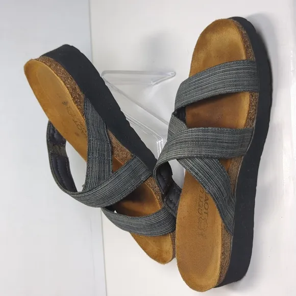 Naot Naomi criss cross slip on slide sandals women's size 6 EU 37