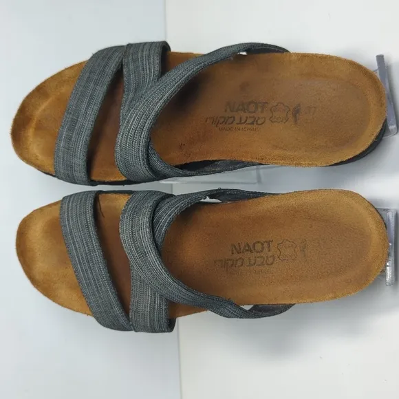 Naot Naomi criss cross slip on slide sandals women's size 6 EU 37