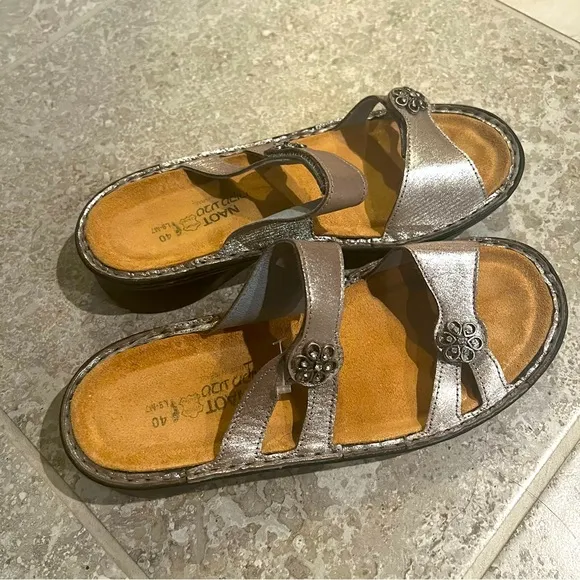 NAOT Trinton Sandals, Silver Threads Silver Size EU 40, US 9