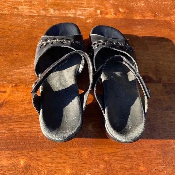 Naot Sandals black Leather Cutout Women's Size 7