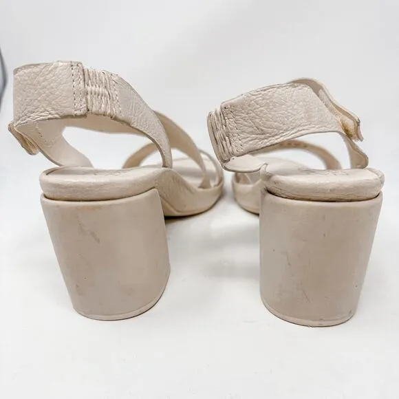 Naturalizer Genn-Skip Ivory Leather Ankle Strap Sandals, EUC, Size 9, MSRP $140