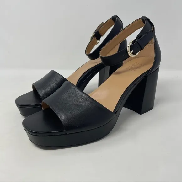 Naturalizer Pearlyn Ankle Strap Block Heel Chunky Platform Sandals - NWT