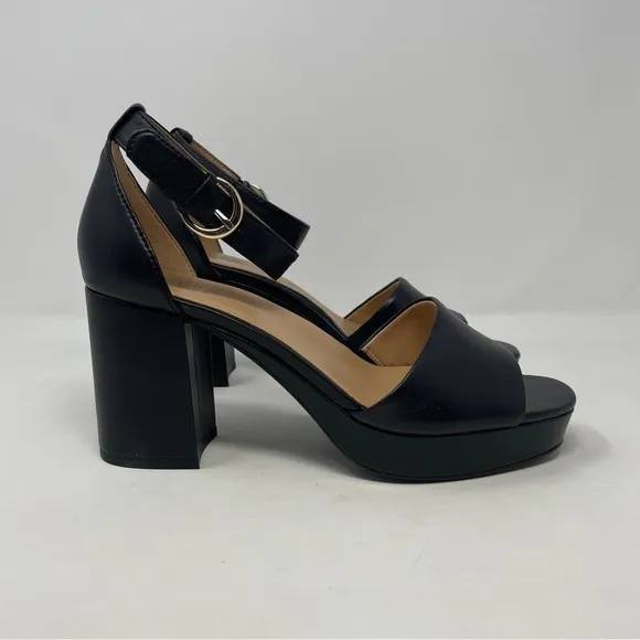Naturalizer Pearlyn Ankle Strap Block Heel Chunky Platform Sandals - NWT