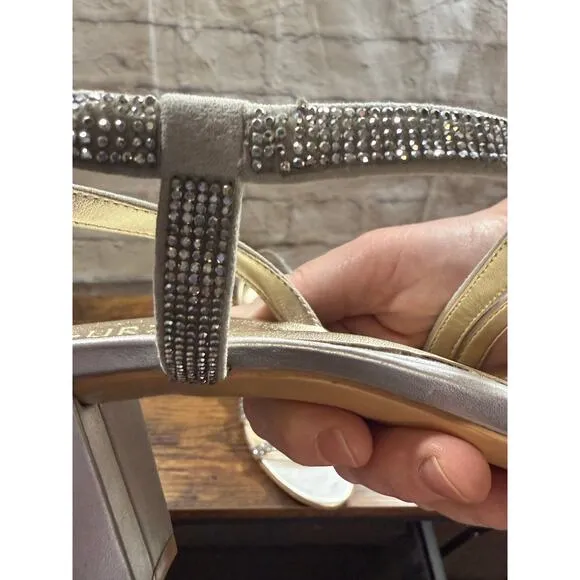 Naturalizer Sz 9WW &quot;Vanessa 2&quot; Silver Rhinestone Strappy Slip on Sandal NWOT