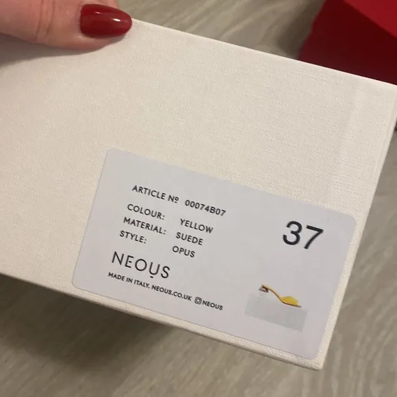 NEOUS | Opus sandals