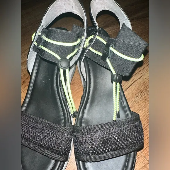 NeroGiardini Platform Wedge Sandals