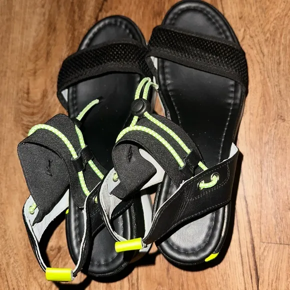 NeroGiardini Platform Wedge Sandals