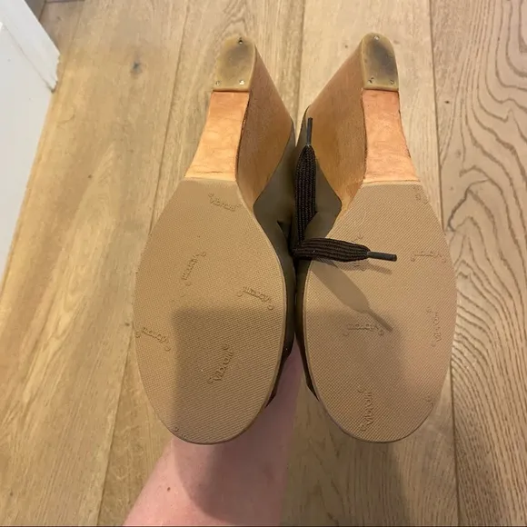 NEW A DÉTACHER Brown Lace-Up Wedge Sandals