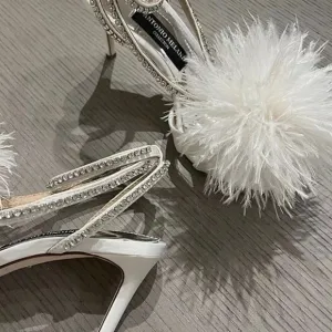 NEW Antonio Melani Collection Aurora Feathered Rhinestone Embellished Sandals