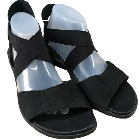 NEW ARCHE Womens Satia Sandals Strappy Low Crossed Strap Black Size 9.5