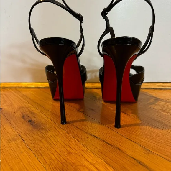 New, Authentic Christian Louboutin Platform strappy slingback sandals heels