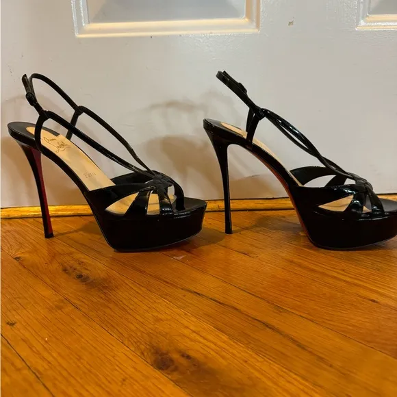 New, Authentic Christian Louboutin Platform strappy slingback sandals heels
