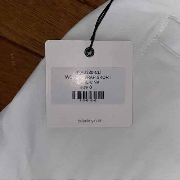 NEW Belyn Key $120 WOVEN UPF 50 Tennis Golf WRAP SKORT Chalk / Ink sz Small NWT