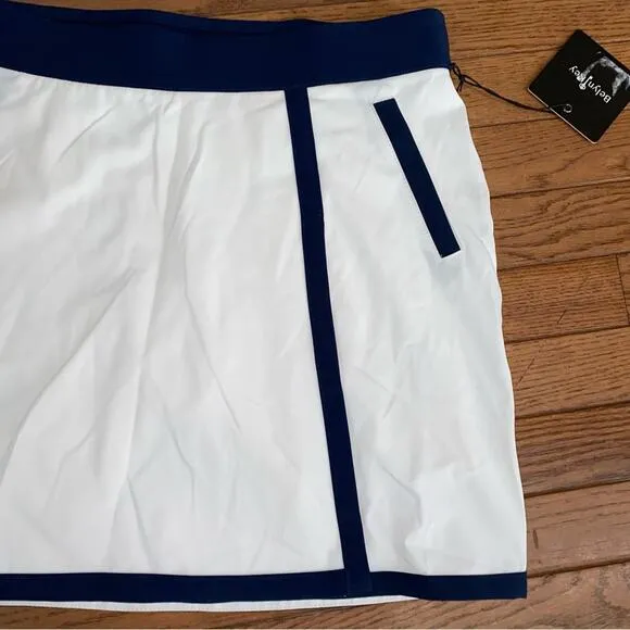 NEW Belyn Key $120 WOVEN UPF 50 Tennis Golf WRAP SKORT Chalk / Ink sz Small NWT