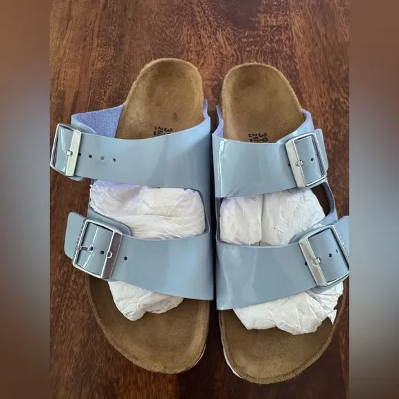 NEW BIRKENSTOCK ARIZONA SANDALS BLUE PATENT 39