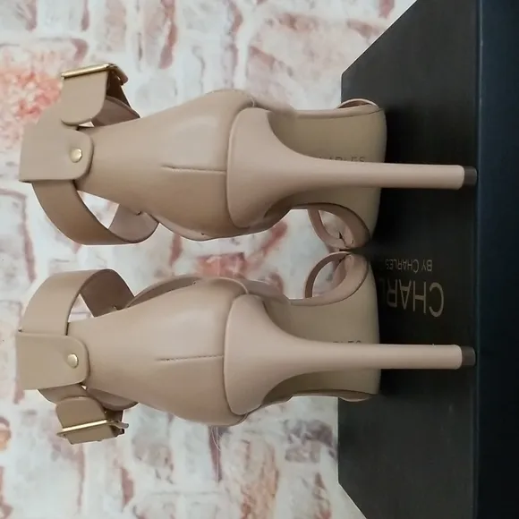 New Charles by Charles David Ringer Sandals
