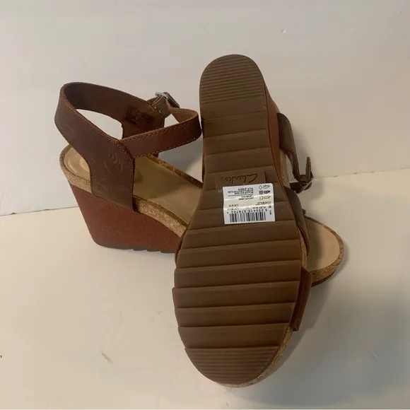 New Clarks Women's Flex Sun Wedge Sandals, Tan Leather, 9 NWB