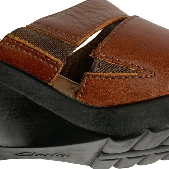 New Clarks Womens Whiskey Brown 3” Slide Block Heels Sandals 33648 Size: 7.5