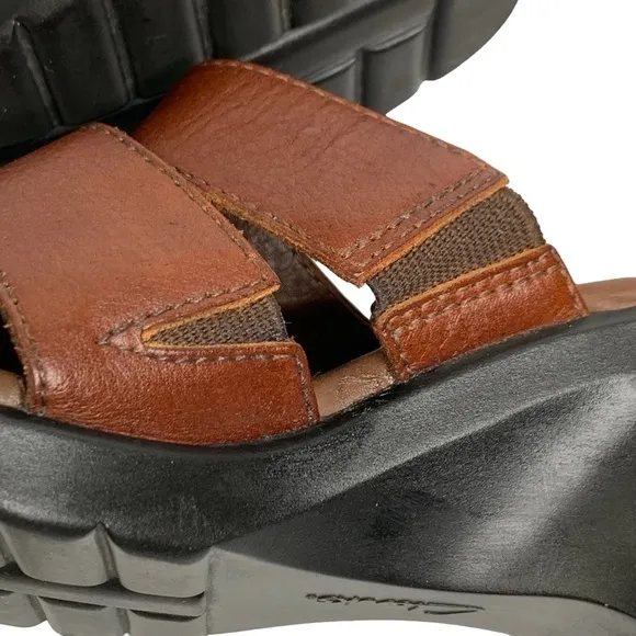 New Clarks Womens Whiskey Brown 3” Slide Block Heels Sandals 33648 Size: 7.5