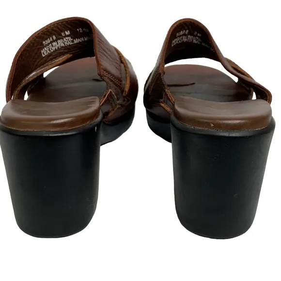 New Clarks Womens Whiskey Brown 3” Slide Block Heels Sandals 33648 Size: 7.5