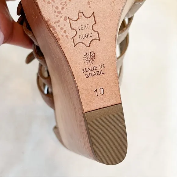 NEW Cynthia Vincent Jett Wood Wedge Sandal Size 10