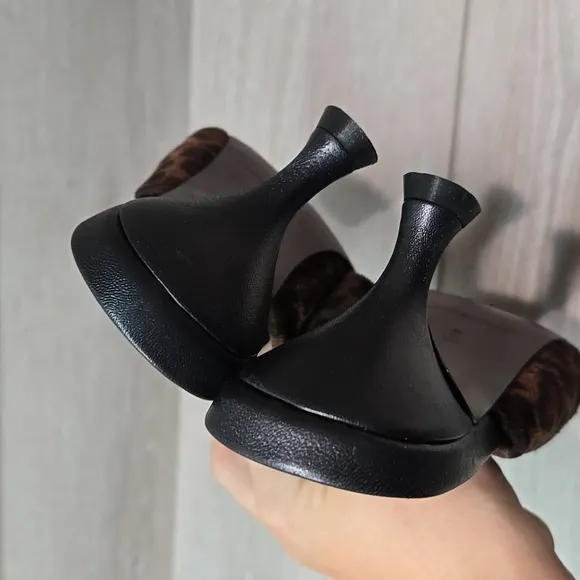 NEW Donald J Pliner Women Crisscross Leopard  Leather Heels Sandals shoes sz 8M