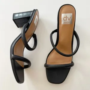 NEW DV Dolce Vita Halsty Sandals Size 9 Black Slip On Double Band Heels NWOT