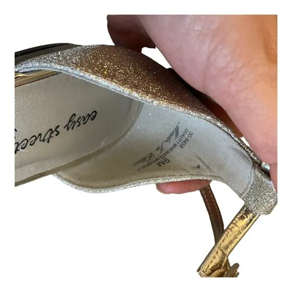 NEW Easy Street Gold Glitter Tarrah Evening Sandals Gold Glitter Elegant Pumps