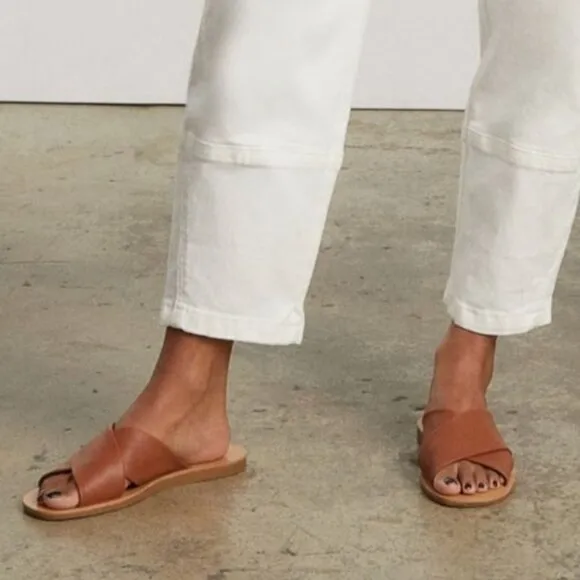 NEW Everlane The Day Crossover Leather Flat Slide Sandals in Sienna Brown Size 5