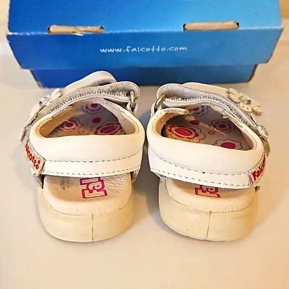 NEW Falcotto by Naturino Girls Bianco White Sandals