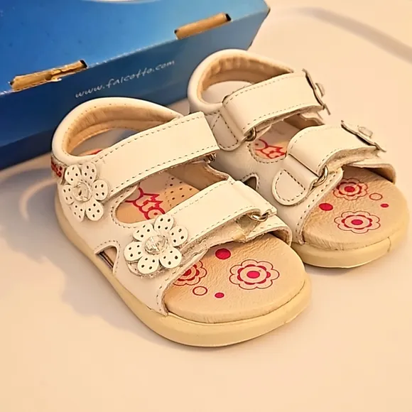 NEW Falcotto by Naturino Girls Bianco White Sandals