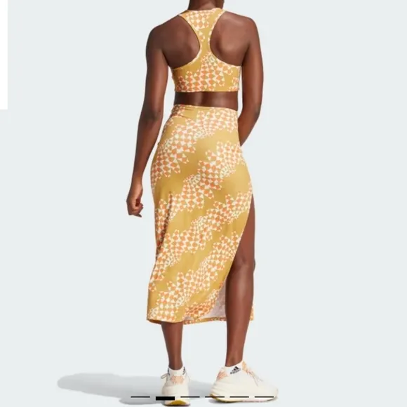 New FARM RIO Psychedelic Wave Dress