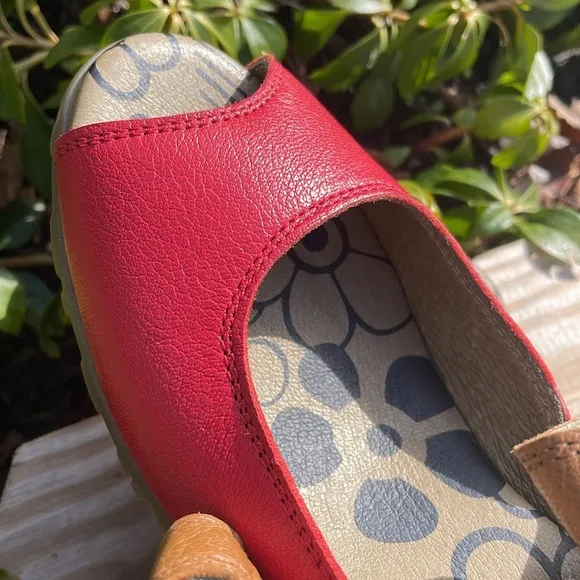 (NEW) Fly London Peep Toe Sandals