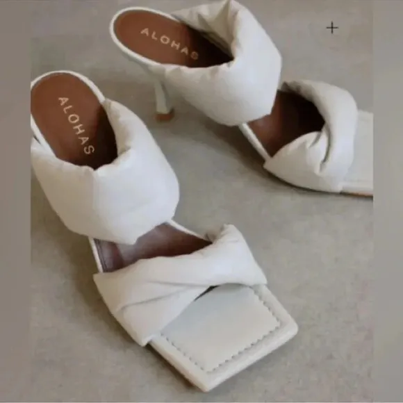 New Free People Alohas Natasha Puffy Mule Heel Sandals Leather in White