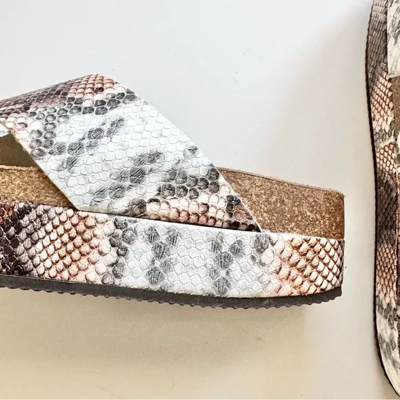 New Free People Siena Snakeskin Sidelines Slide Sandals Size 39/US9