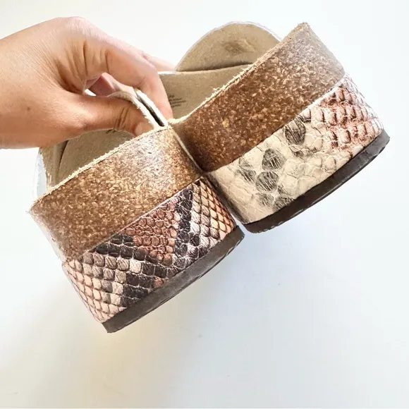 New Free People Siena Snakeskin Sidelines Slide Sandals Size 39/US9