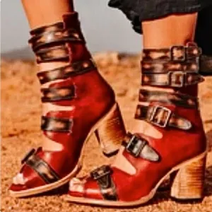 NEW FREEBIRD BY STEVEN BOND RED MULTI SANDALS BOOTIES HEELS MINT CONDITION RARE!