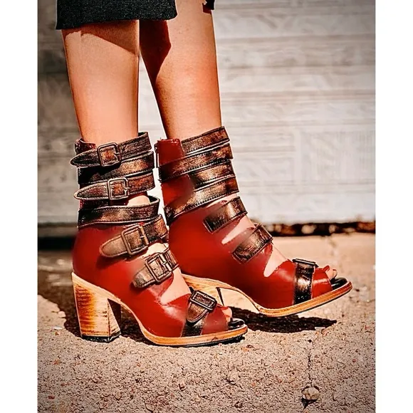 NEW FREEBIRD BY STEVEN BOND RED MULTI SANDALS BOOTIES HEELS MINT CONDITION RARE!