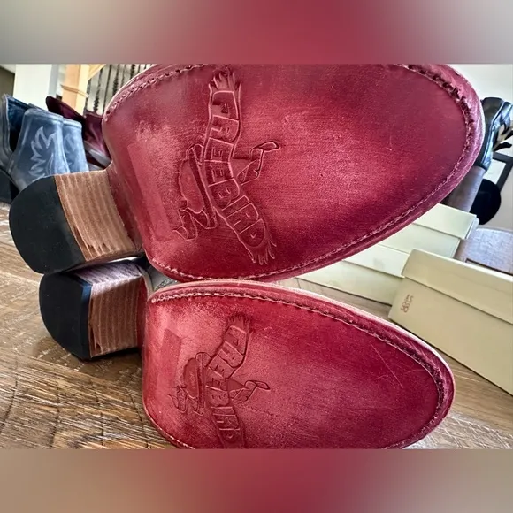 NEW Freebird Felicity Boots/Sandals, Size 10