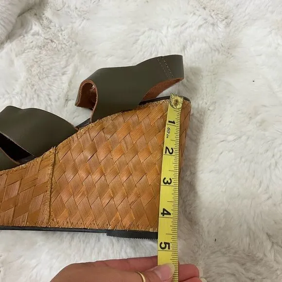 NEW Free People Green Sunflower Wedge Sandals 9