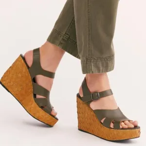 NEW Free People Green Sunflower Wedge Sandals 9