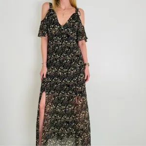 New French Connection Crinkle Floral Cold Shoulder Maxi Dress Boho
