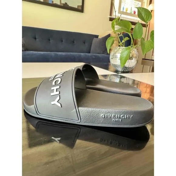 NEW Givenchy ES 0221 Black Logo Band Flat Slides Sandals Size 37