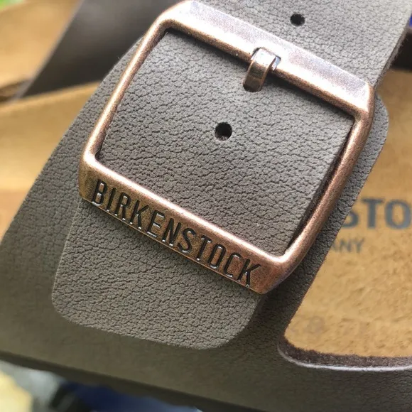 New In Box-Birkenstock Arizona-Stone-Sz 40 (9)-Medium-Narrow Fit