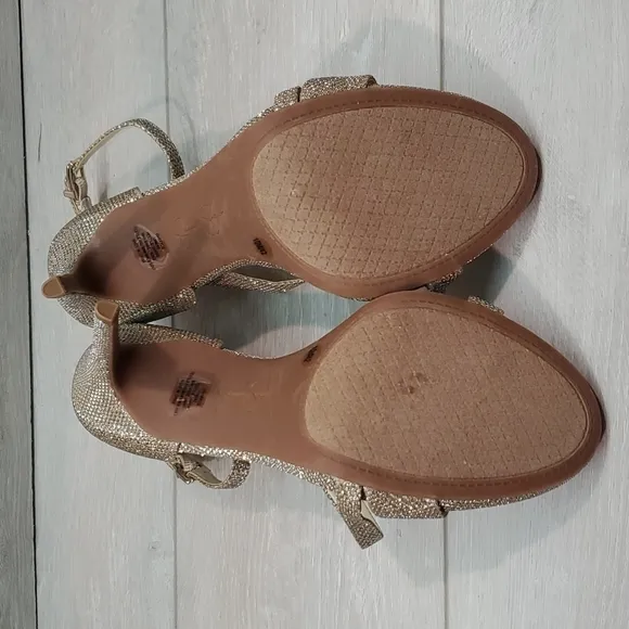 NEW Jessica Simpson Rayli2 Glitter Heels Sandals shoes sz 10M