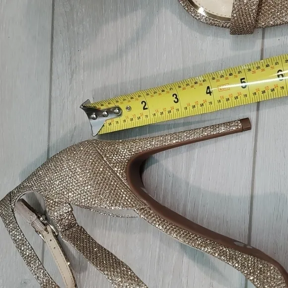 NEW Jessica Simpson Rayli2 Glitter Heels Sandals shoes sz 10M
