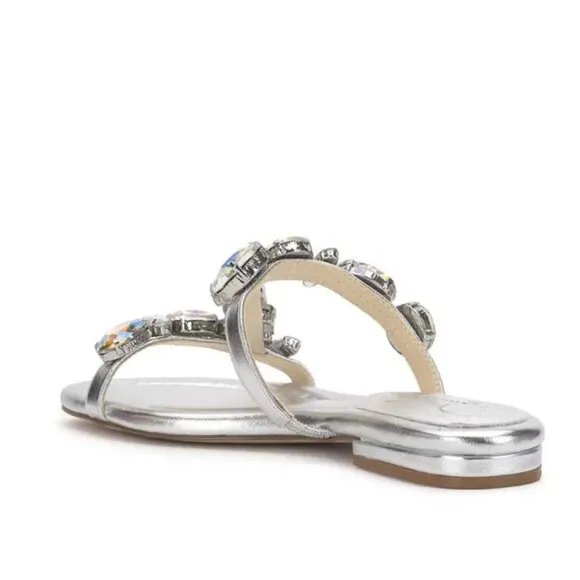 NEW JESSICA SIMPSON women Avimma Flat Sandals silver 253