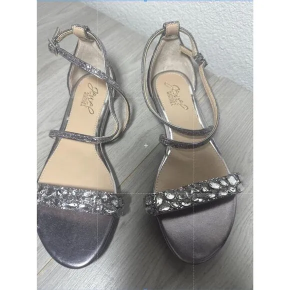 NEW Jewel By Badgley Mischka Sandal Dress Osome Rhinestones Ankle Strap Silver
