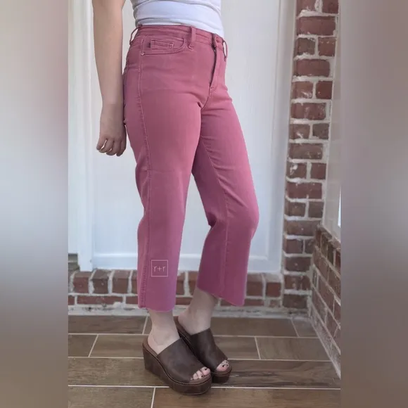 NEW! Judy Blue Denim High Waist Cropped Wide Leg Jeans Rose JB88983 with raw hem
