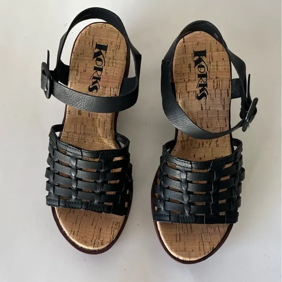 NEW Korks wedge sandals black 6